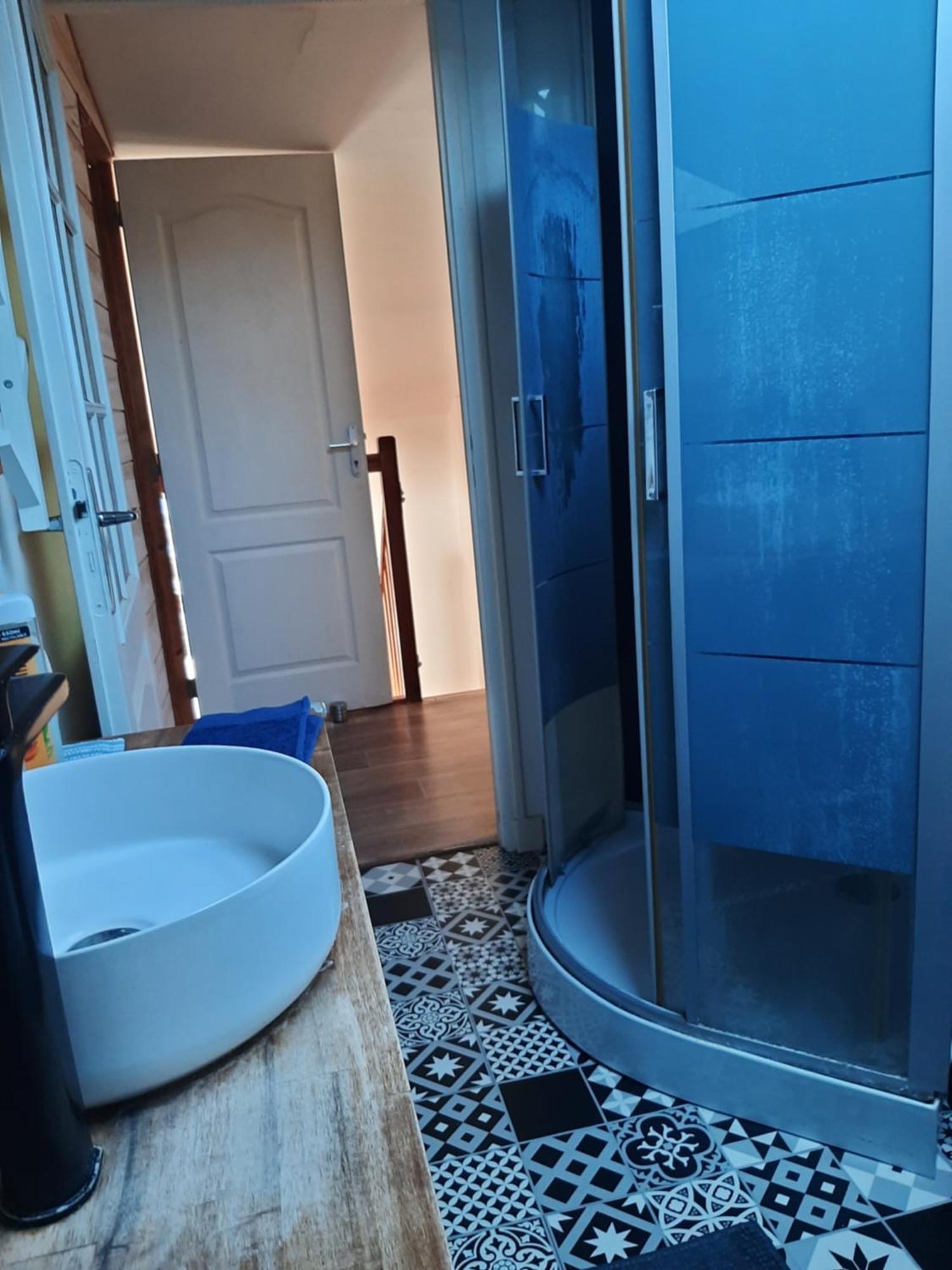 Duplex14H 1Er Etage Jardinet 1 Parking Ou Studio14B Rdc Terrasse Sans Parking La Rochelle (Charente-Maritime) Exterior foto