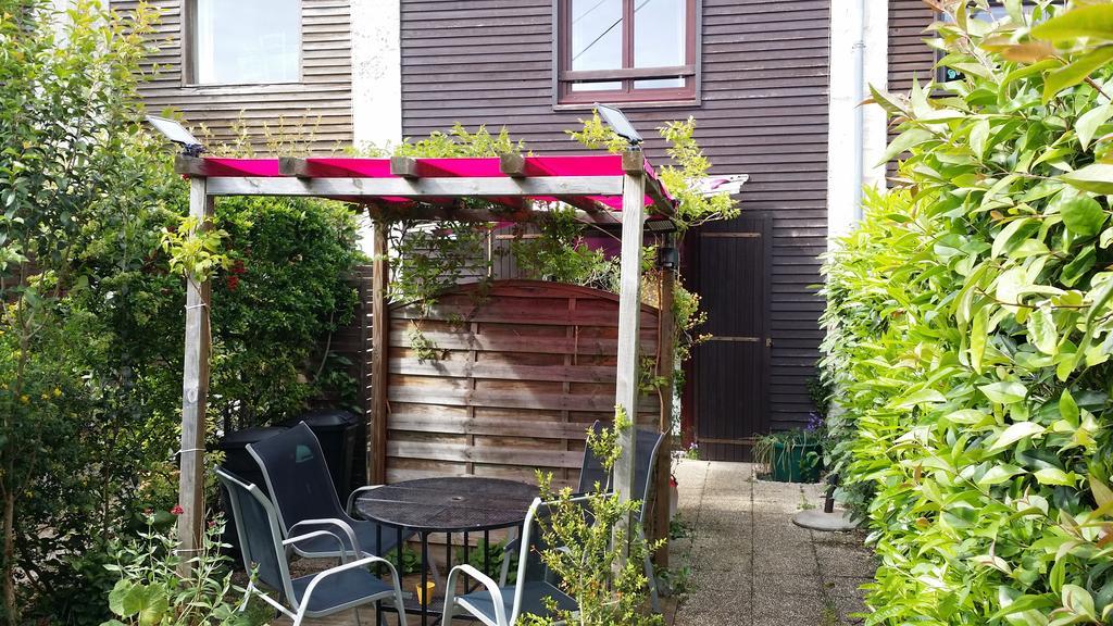 Duplex14H 1Er Etage Jardinet 1 Parking Ou Studio14B Rdc Terrasse Sans Parking La Rochelle (Charente-Maritime) Exterior foto