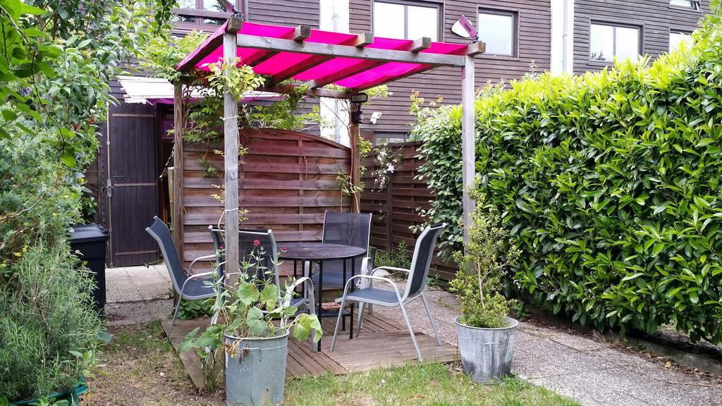 Duplex14H 1Er Etage Jardinet 1 Parking Ou Studio14B Rdc Terrasse Sans Parking La Rochelle (Charente-Maritime) Exterior foto