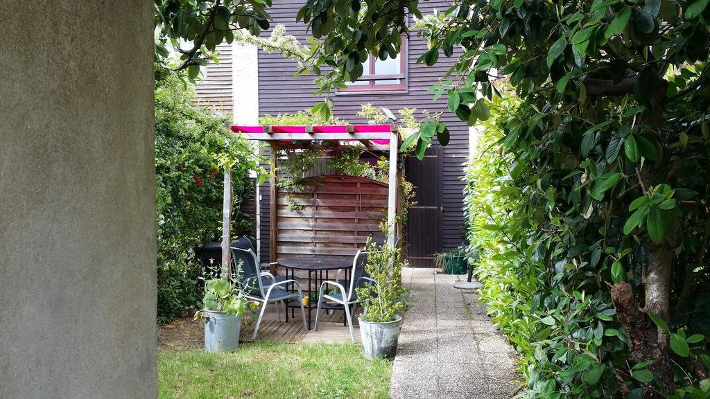 Duplex14H 1Er Etage Jardinet 1 Parking Ou Studio14B Rdc Terrasse Sans Parking La Rochelle (Charente-Maritime) Exterior foto